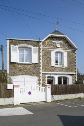 Saint Malo la greve maison 100m de la plage